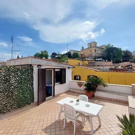 Magic Trastevere On Roof Terrace Homestay *