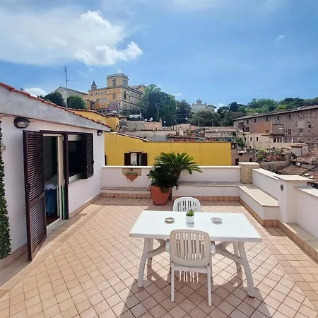 Homestay Magic Trastevere On Roof Terrace Rome