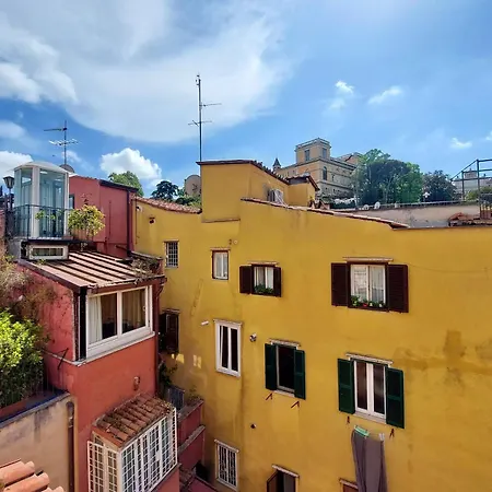 Homestay Magic Trastevere On Roof Terrace Rome