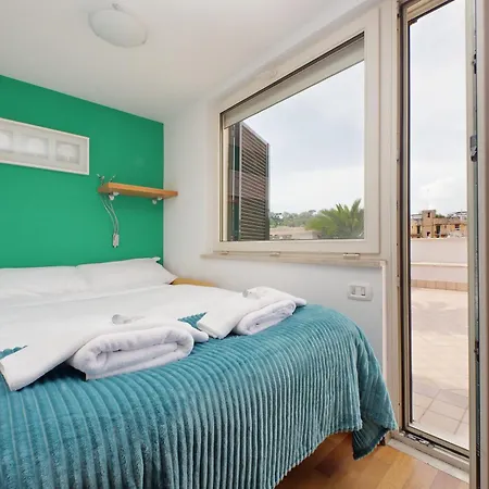 Magic Trastevere On Roof Terrace Homestay Rome