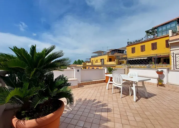 Magic Trastevere On Roof Terrace Δωμάτια σε οικογενειακή κατοικία *