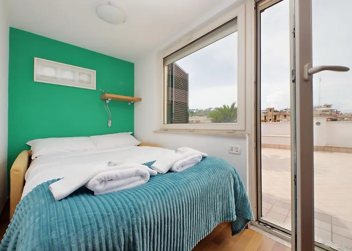 Magic Trastevere On Roof Terrace Δωμάτια σε οικογενειακή κατοικία Ρώμη