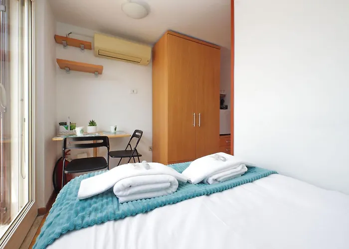 Magic Trastevere On Roof Terrace Δωμάτια σε οικογενειακή κατοικία *